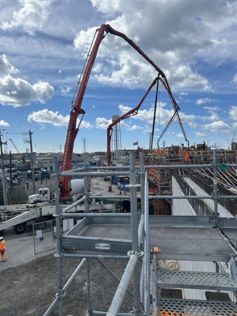 61m with 2 other pumps - infrastructure concrete pumping