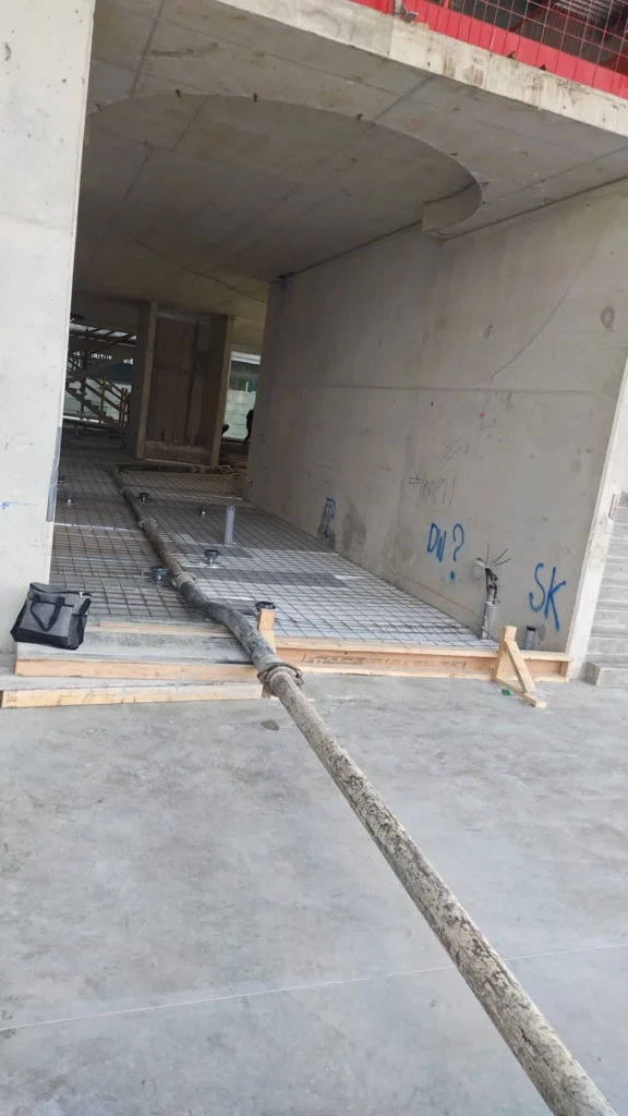 Trailer pump shows how the line is set up on ground level